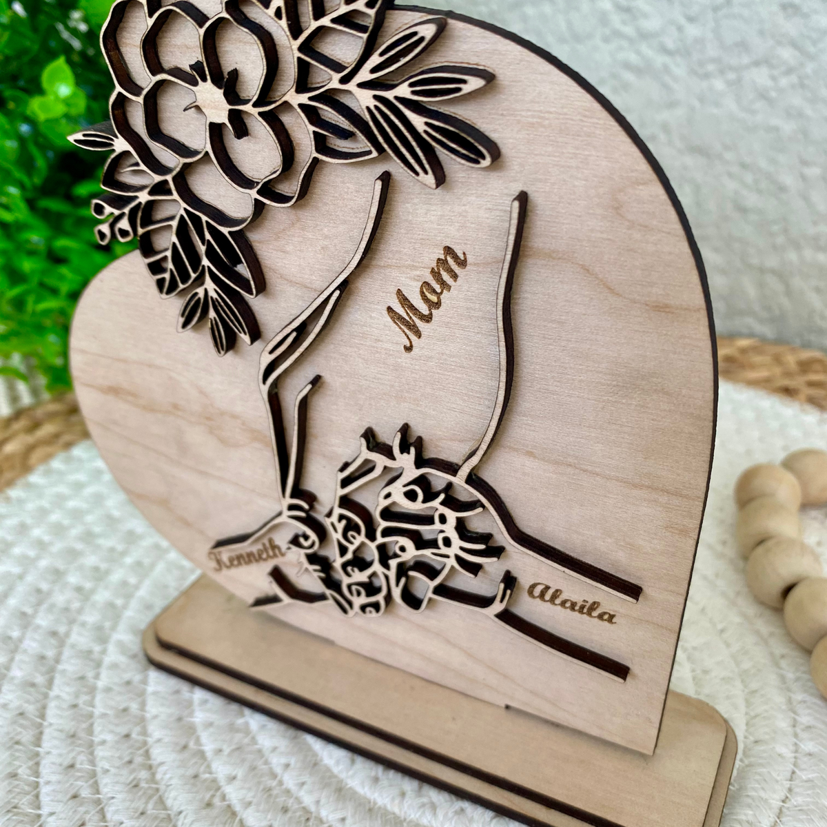 Personalized Mom and Kid Hands Heart Stand